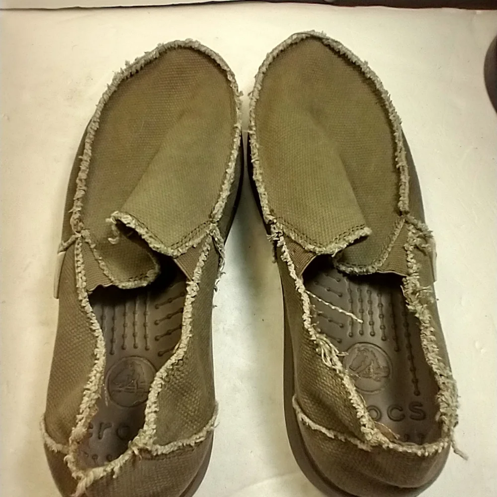 Crocs Santa Cruz Slip On Canvas Loafers Shoes Men's sz 8